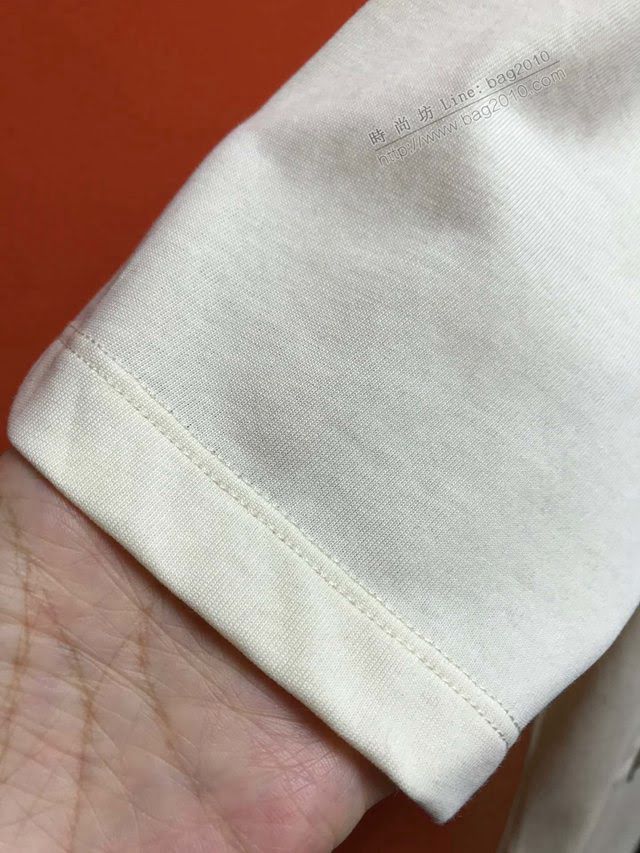 Gucci男T恤 2020新款短袖衣 男女同款 最高品質 古奇女款短袖  tzy2562